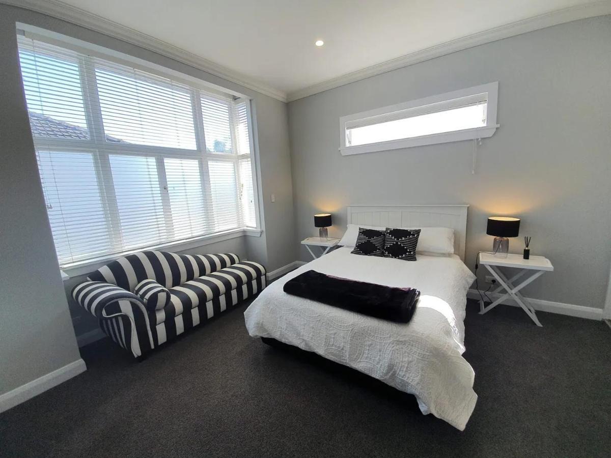 Tauranga - Big, Beautiful Villa On The Water! Eksteriør billede