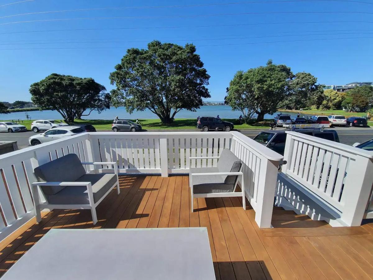 Tauranga - Big, Beautiful Villa On The Water! Eksteriør billede
