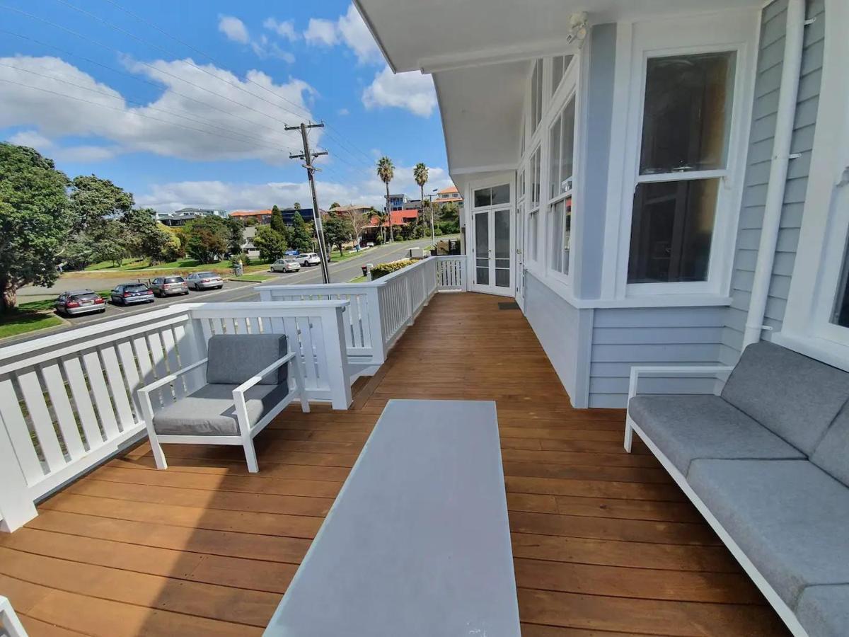 Tauranga - Big, Beautiful Villa On The Water! Eksteriør billede